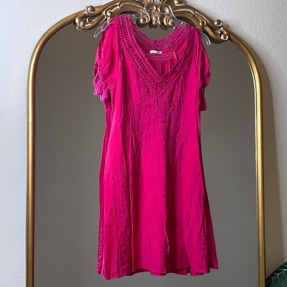 Robin Piccone Pink Dress flowy fabric and intricate crochet detailing Size L - Picture 4 of 8
